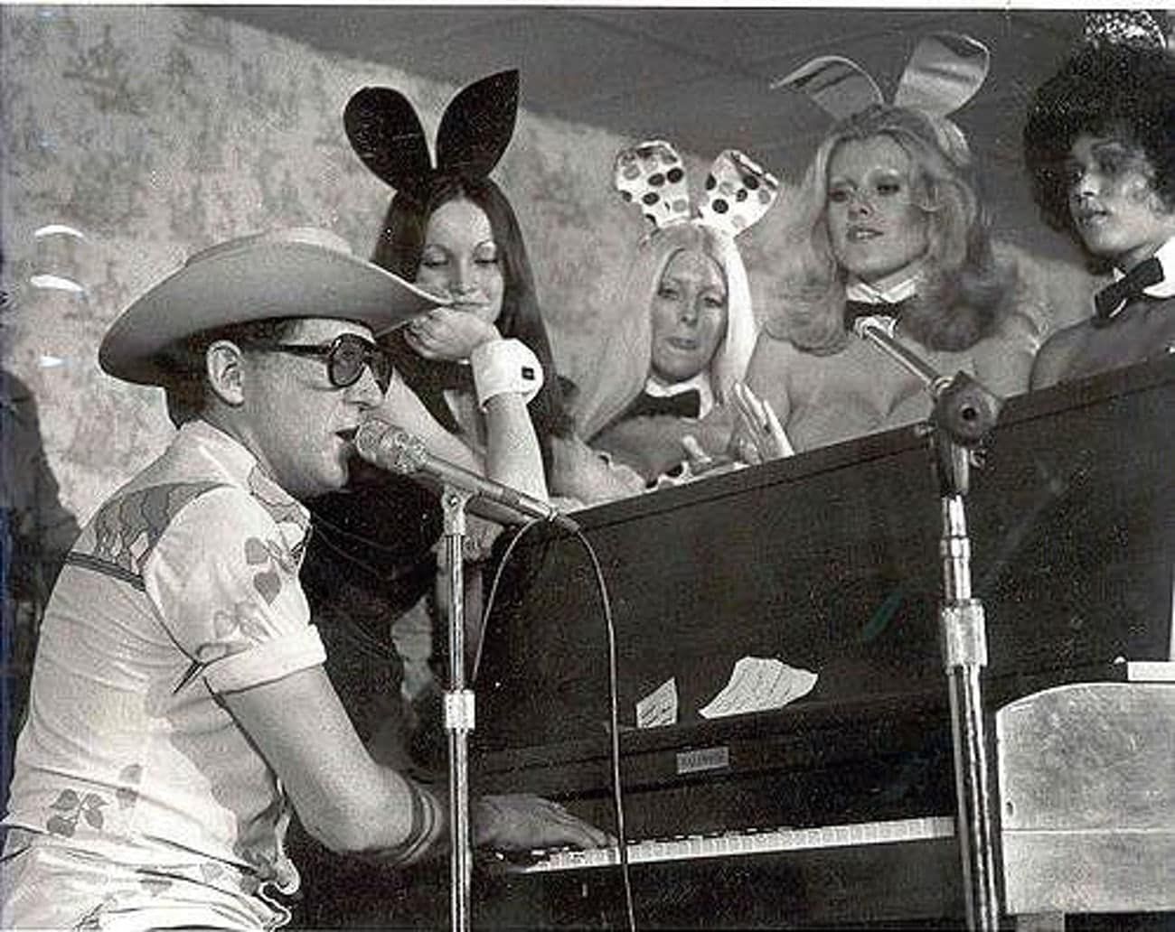 花花公子的发展历程,在花花公子男装当导购的真实感受