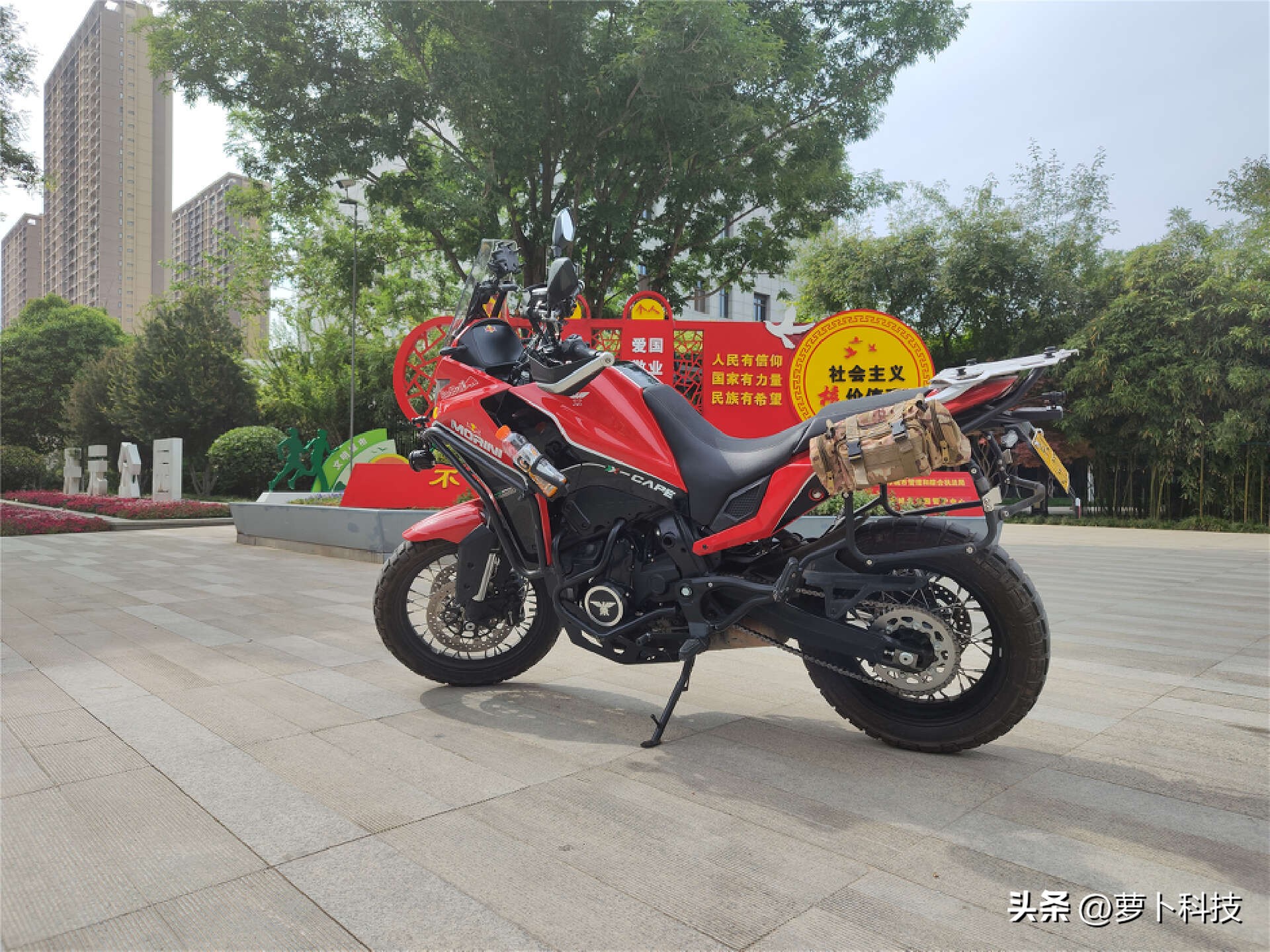 一百块钱的摩托车排气管,100元摩托车排气管