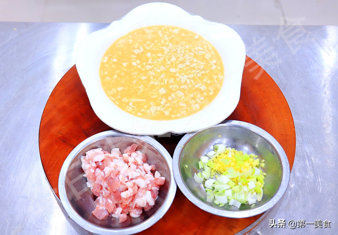 豆腐的传统做法石磨豆腐,腊月二十五做豆腐图片