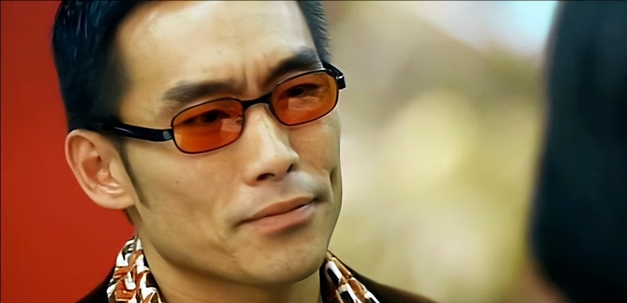 香港演员妻子出轨,57岁香港戏骨定居内地