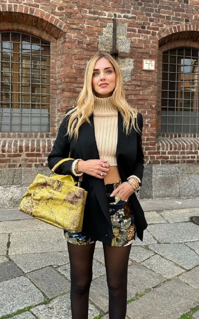 宇宙时尚博主被质疑衣品？！网友吐槽：她的穿搭我真看不懂…