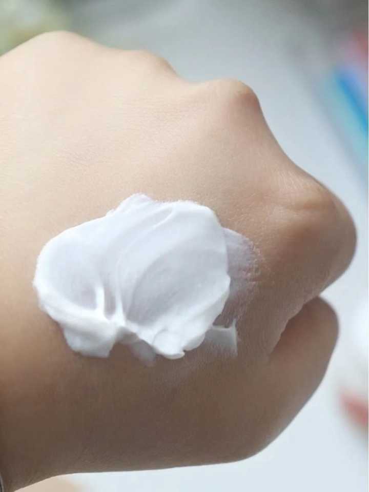 年少不知黄金好错把奢侈品当成宝,年少不知国货好错把大牌当成宝