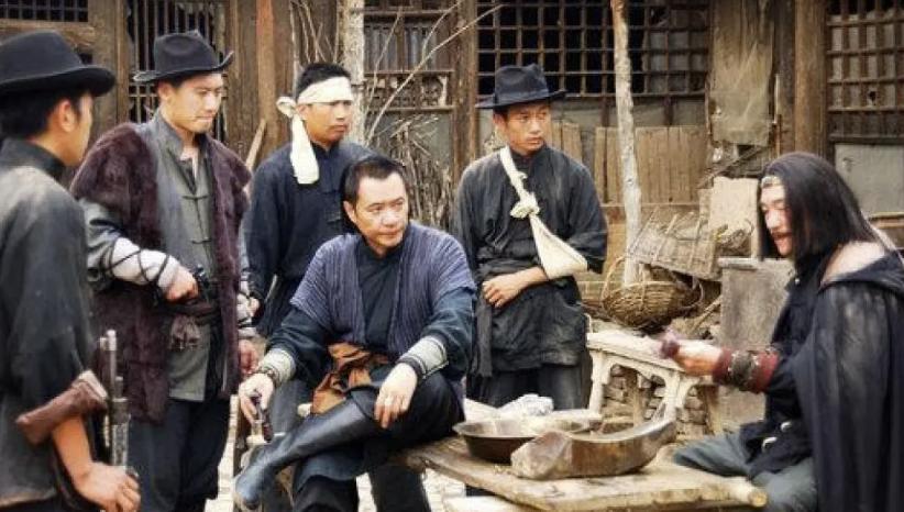 数了数，光一线实力派演员就有15位，这剧一播就牢牢抓住了我眼球