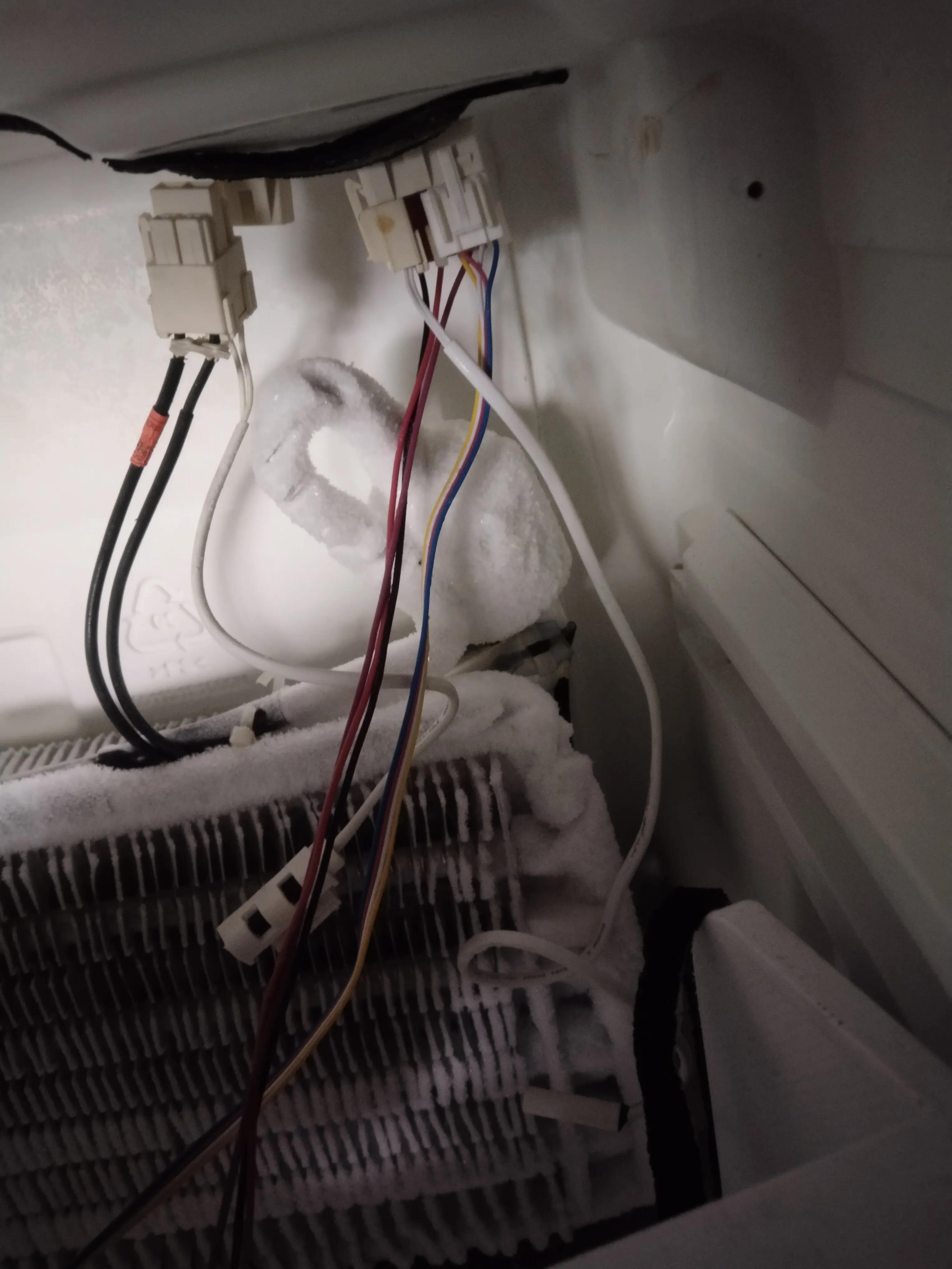 美的冰箱e5一直滴滴响解决办法,美的冰箱e5故障解决方法视频