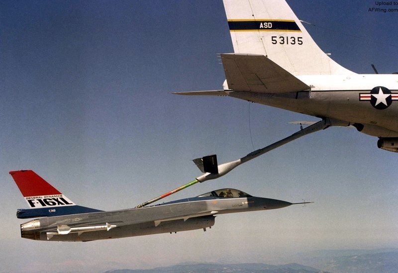 洛克希德f-16战斗机,蝰蛇的秘密f16