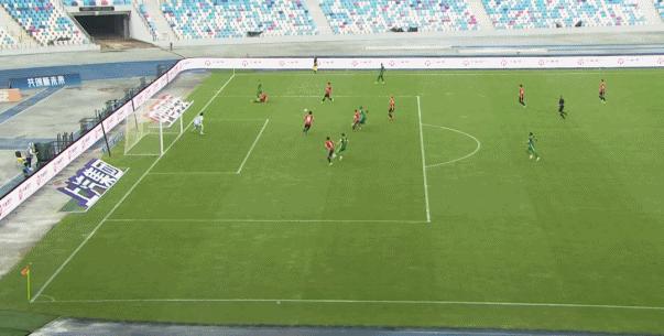 蓉城胡睿宝进球,胡睿宝凌空抽射