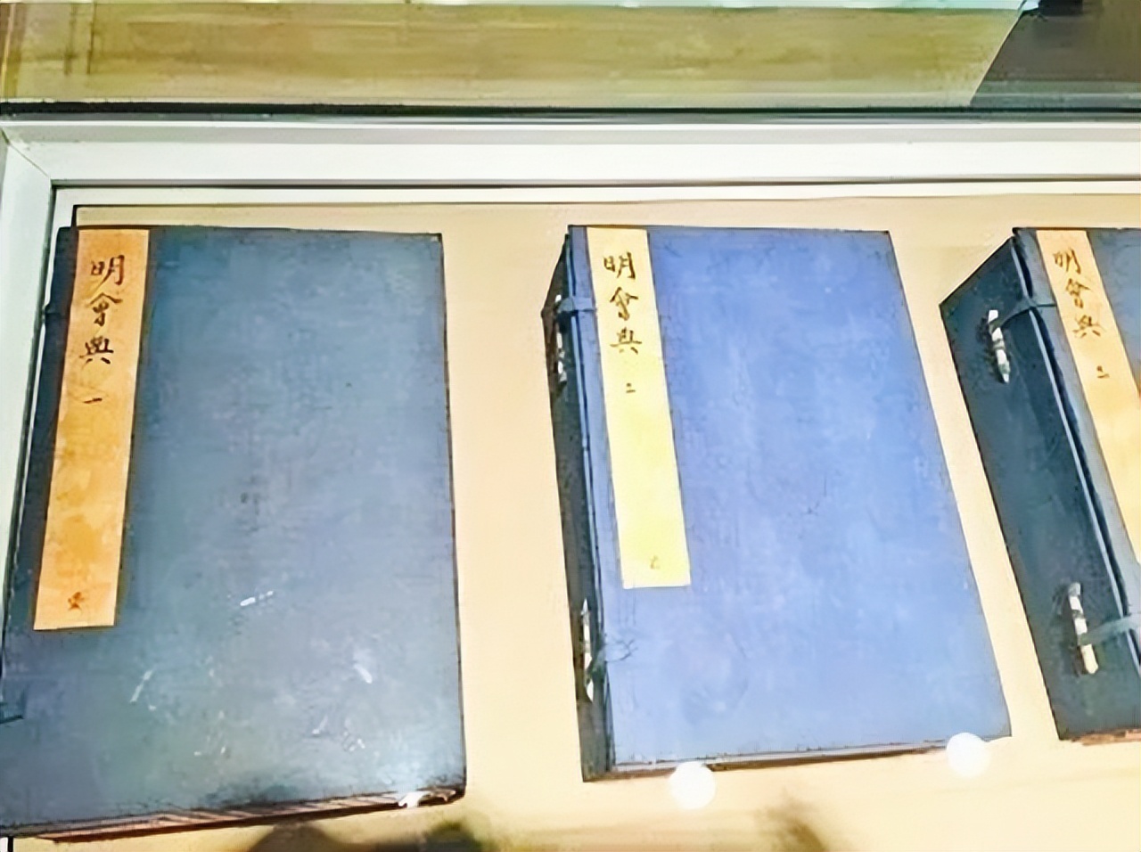 明代盐法,明代盐运司的内部设置