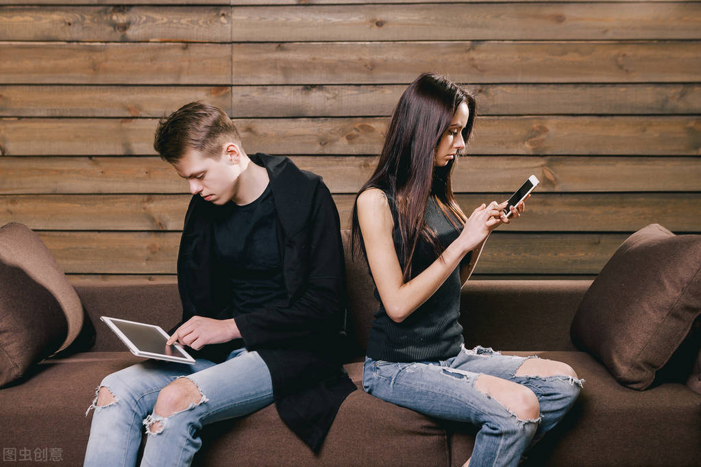 忍受不了女朋友的无理取闹,忍受不了女朋友无理取闹