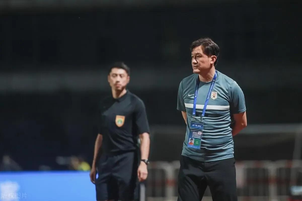 郝伟和李霄鹏,郝伟谢晖吴金贵