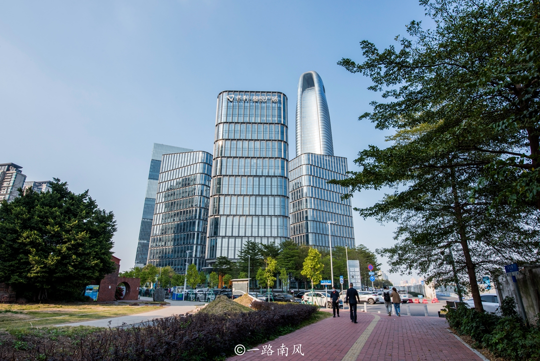 海珠区的城中村全景,海珠区全是城中村