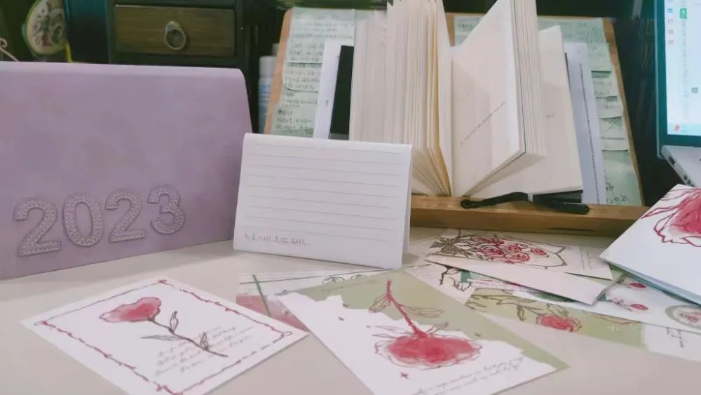 靠写作买电脑的第10个月，我挣了4万块