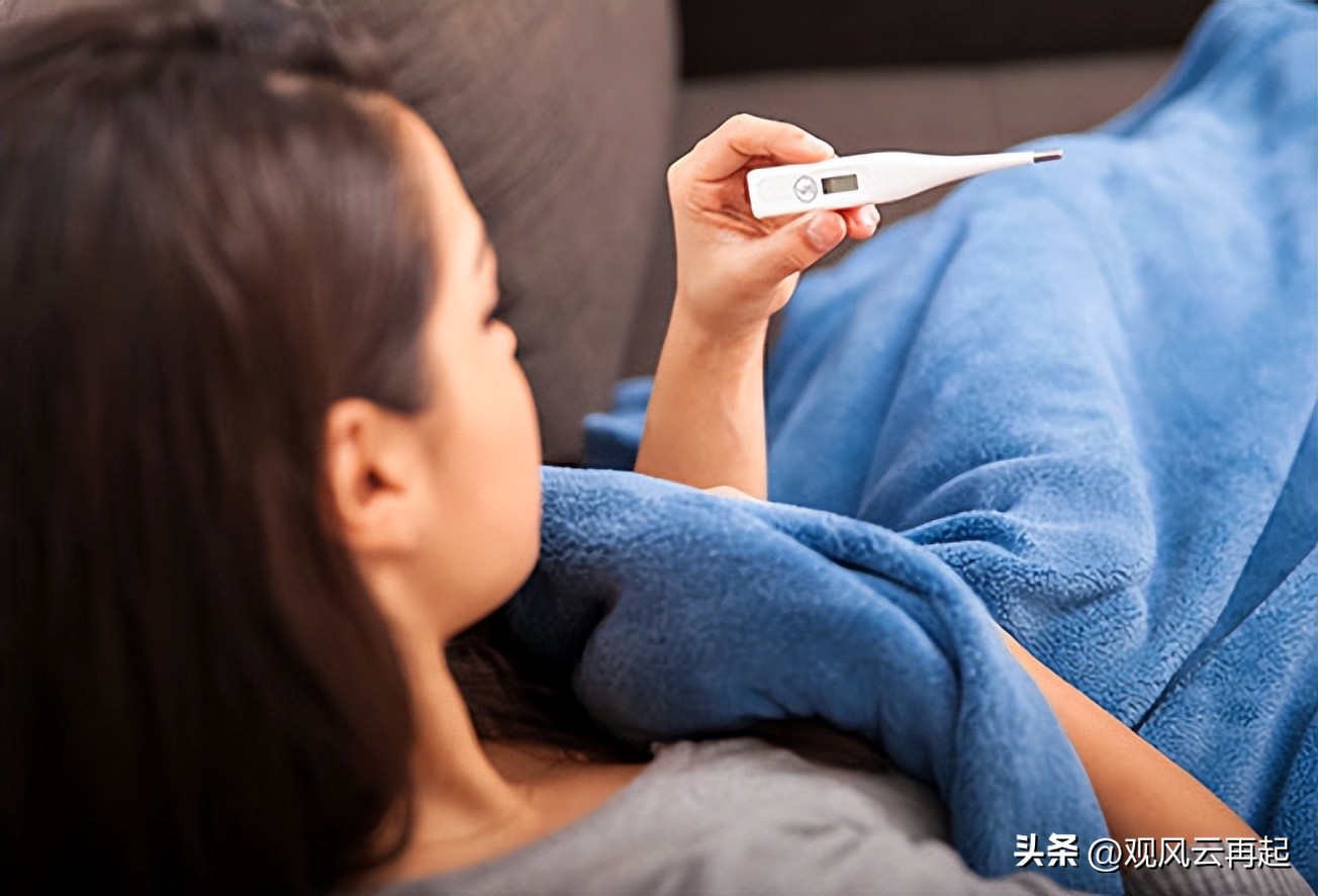 肠胃癌症的早期症状表现有哪些,鼻咽癌症的早期症状都有哪些表现