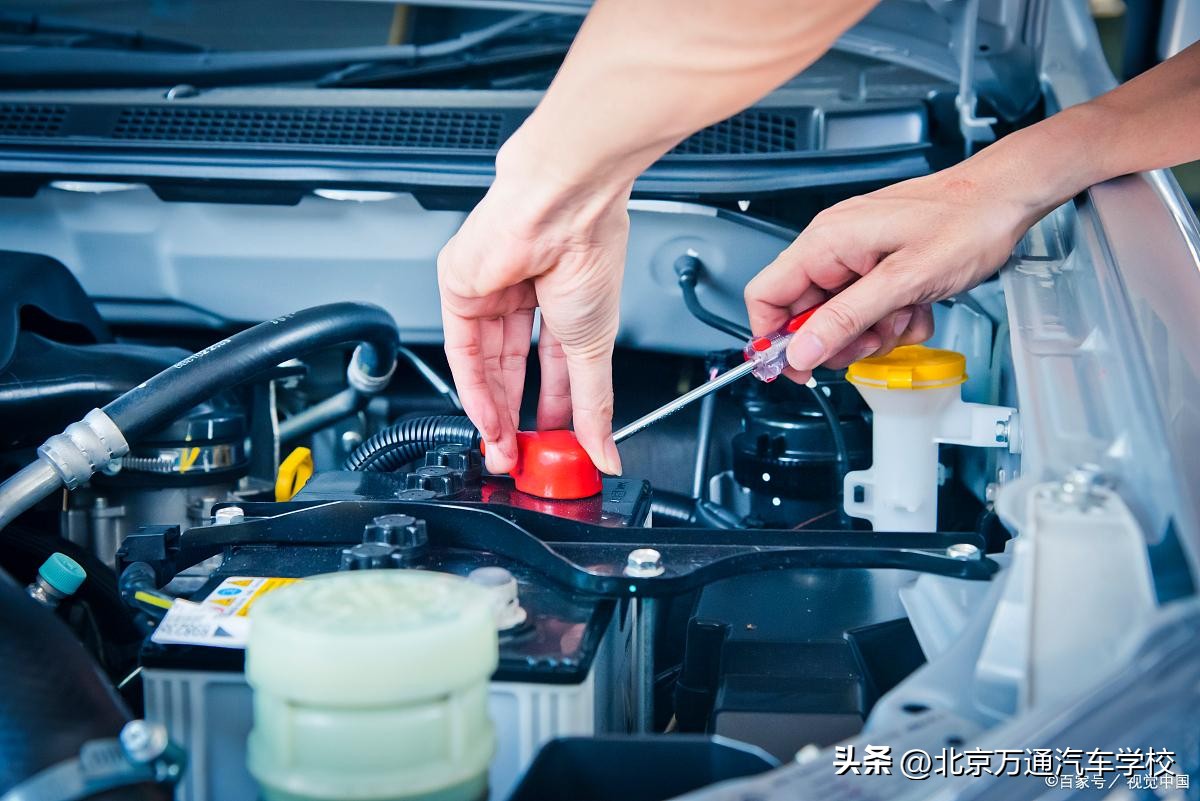 30岁学汽车维修还有前途吗,学汽车维修有前途吗要多少学费