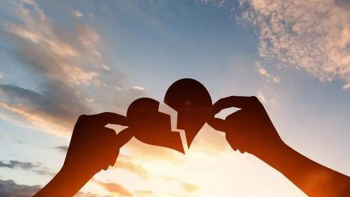 27岁男人娶48岁女人是什么感觉？这女人讲了真心话