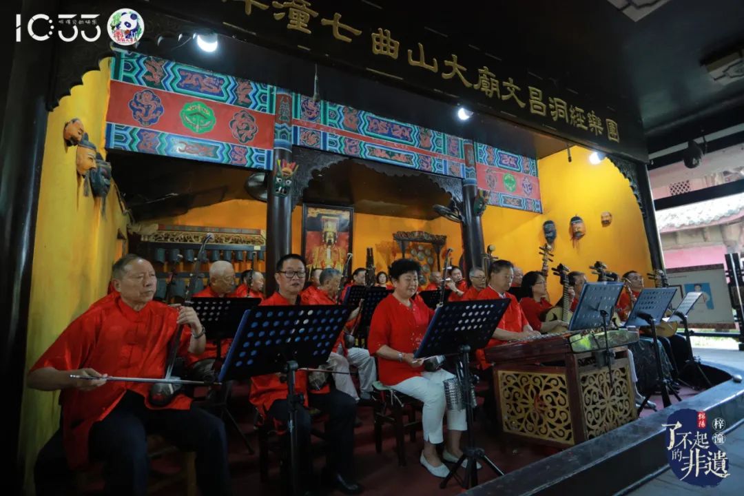 千百年前古人听的洞经古乐、吃的酥饼、画的木刻年画...这一次我们给你包圆了