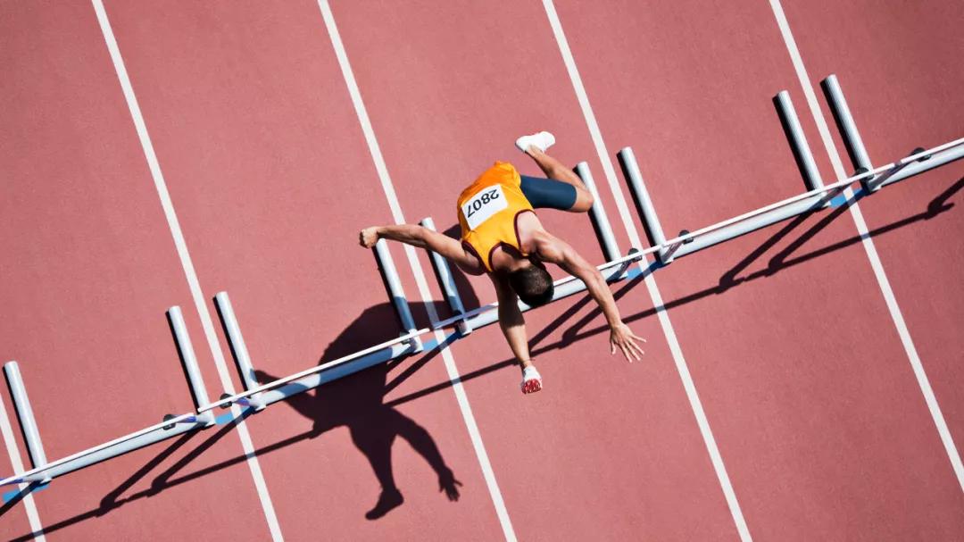 女足亚洲杯中国夺冠海报,女足赢球海报