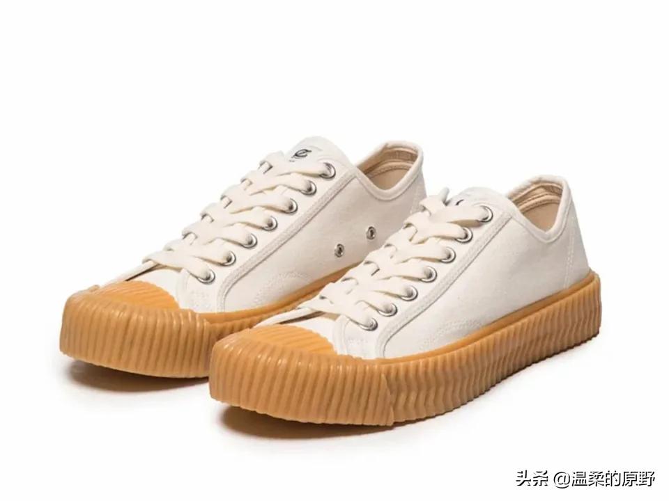 2022年潮流达人推荐这5款帆布鞋厚底鞋PoseGanch饼干鞋Excelsior