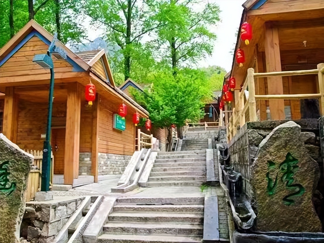 老界岭避暑92号山庄吃住全包,老界岭避暑胜地比较有名