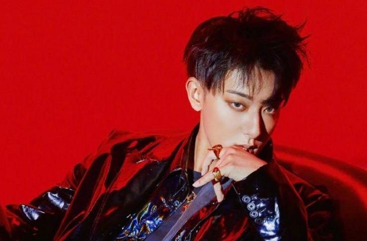 黄子韬与聋哑发小交流,黄子韬和他的聋哑朋友