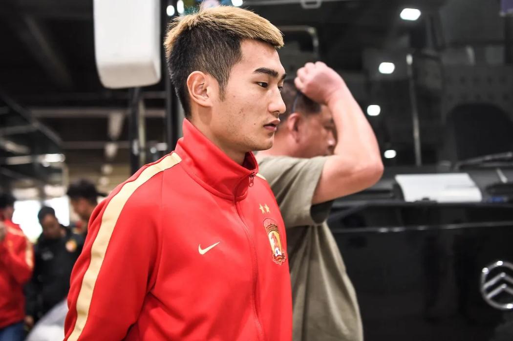 国足输给越南官方原报道,国足输越南的五大后果