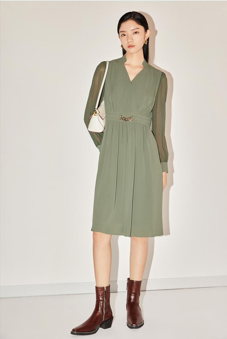 什么牌子的衣服适合30-40岁女士穿,哪种牌子的衣服适合30多岁女性穿