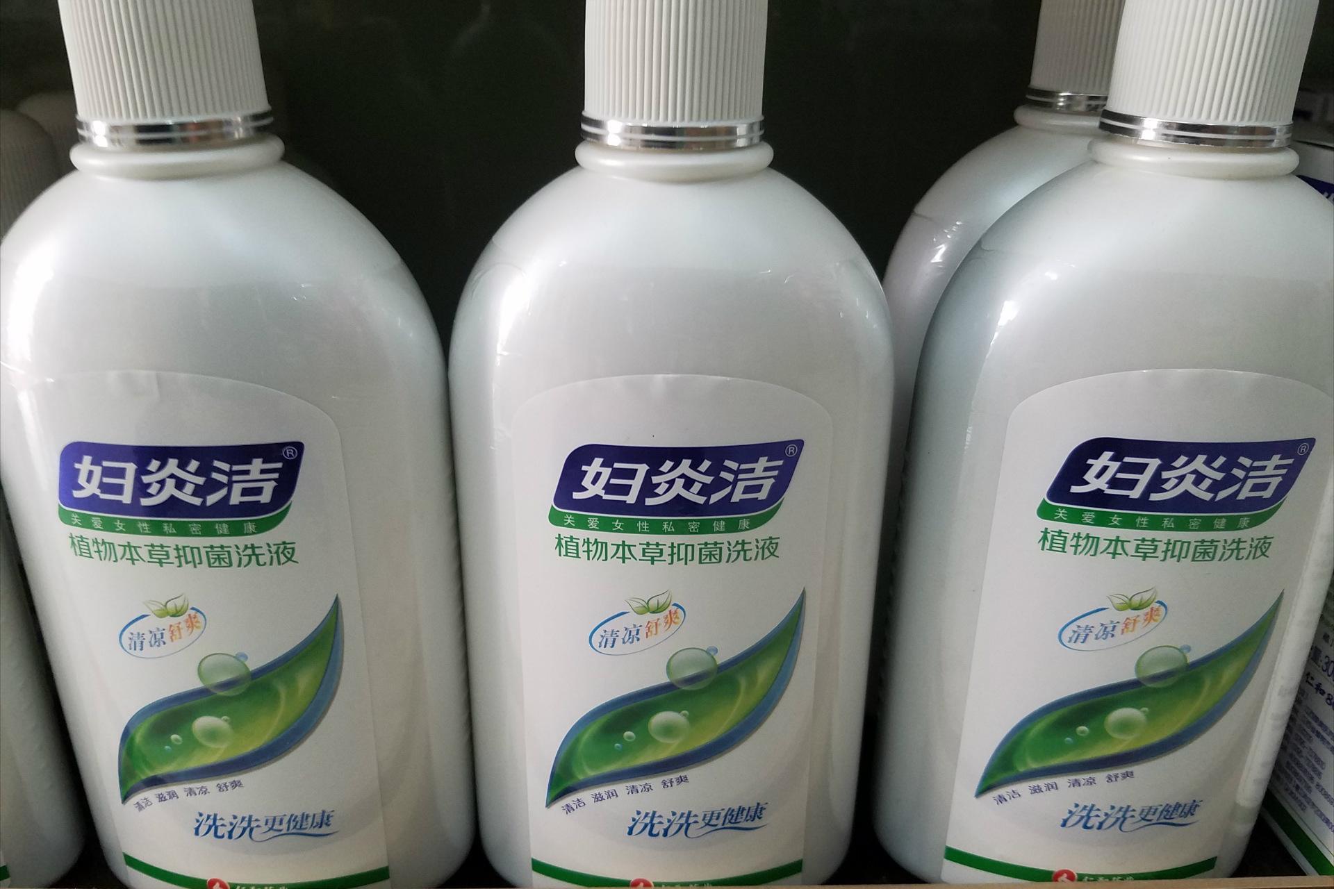 女性小便后，为什么要用纸巾擦?男人的“抖一抖”是怎么回事？