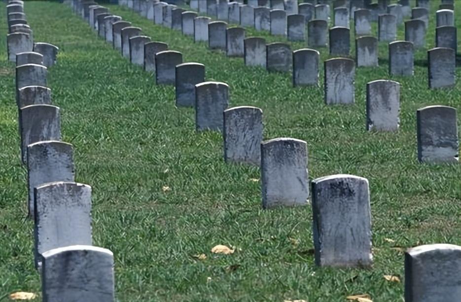 为什么买骨灰房不买墓地,骨灰房为什么便宜