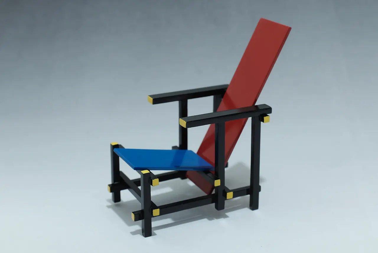 包豪斯学派成立于哪一年,包豪斯学派的特征及其影响