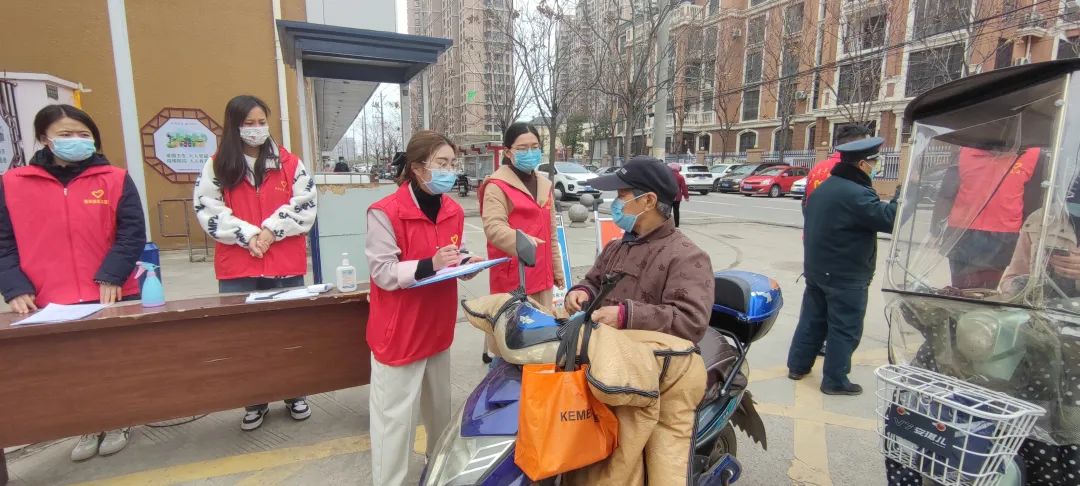 团圆抗疫战场,团聚青年同战疫