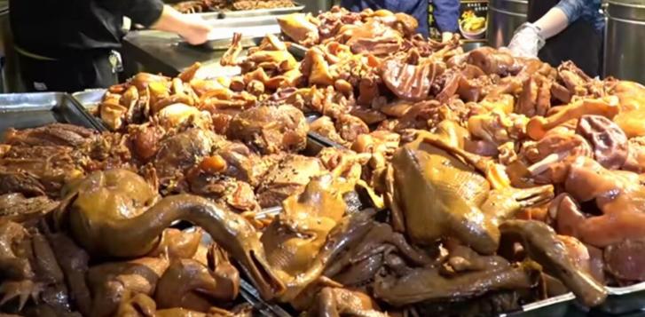 河南最火爆的卤肉店,一家开了六年的卤肉店