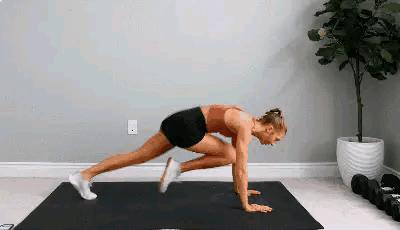 针对腰腹部脂肪堆积的健身动作,减肥的广场舞快速减掉腹部脂肪