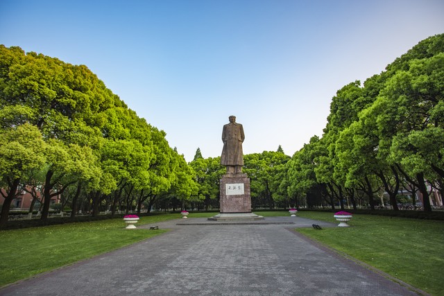 涓婃捣涓滃崕澶у鍏ㄥ浗鎺掑悕,涓滃崕澶у涓婃捣鎺掑悕