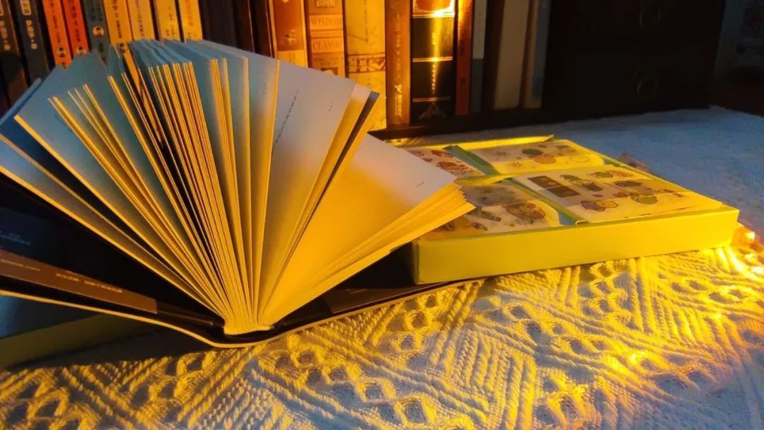 你要戒掉的不是手机，是手机里的“奶头乐”：做回人间清醒