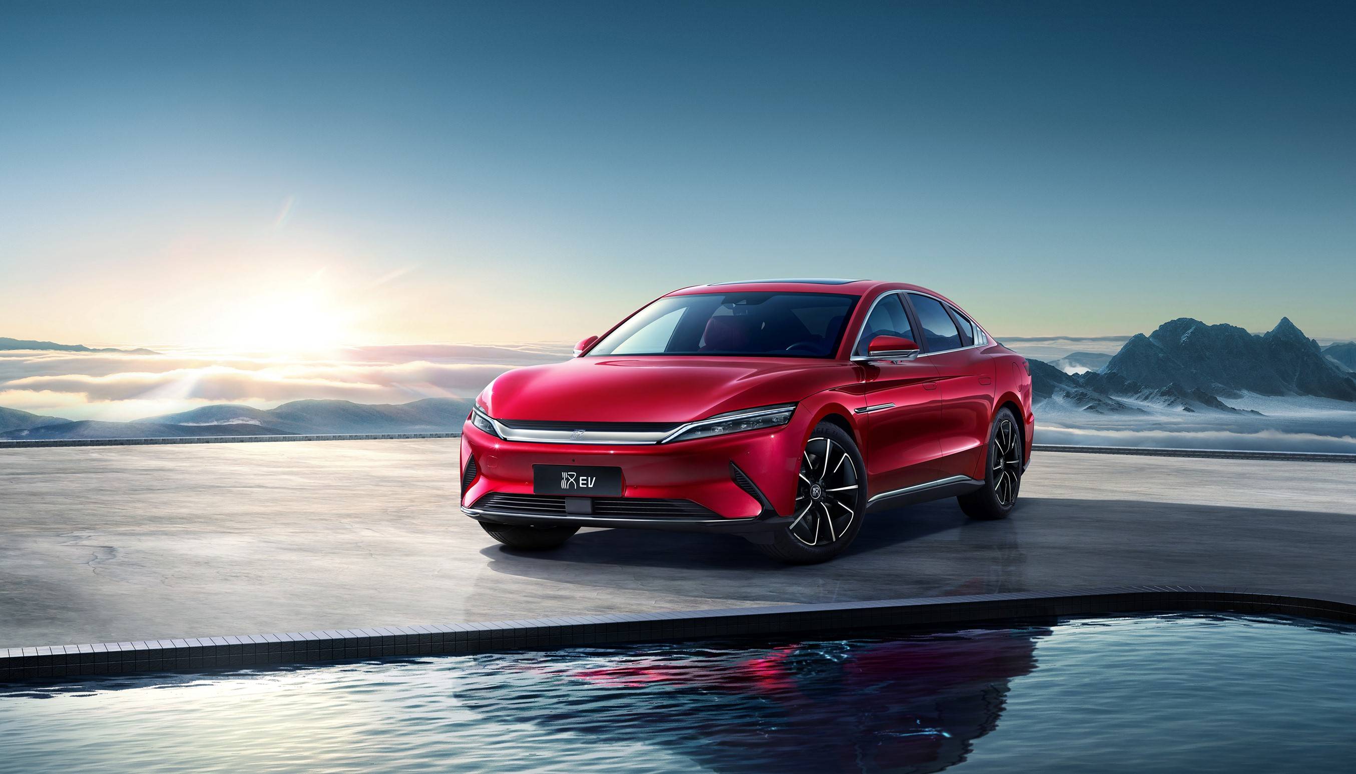 轿车mpv和suv车型哪个更适合家用,suv车型与轿车销量占比