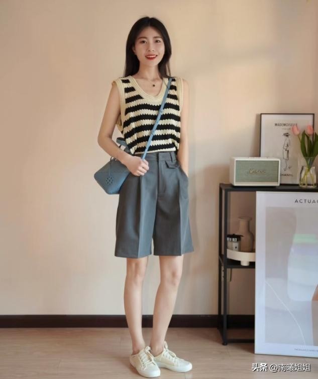 懒人鞋慵懒风搭配,夏季百搭潮流懒人鞋