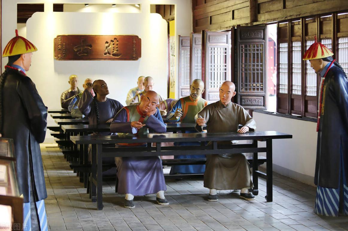 论中国中古官方计龄方式的演变