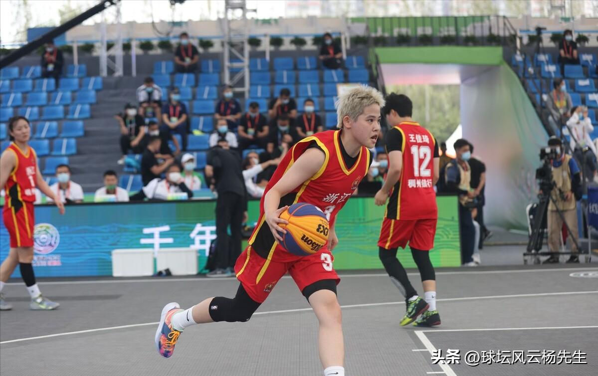 官宣！中国女篮国家队集训名单出炉，16人包括9名大学生球员