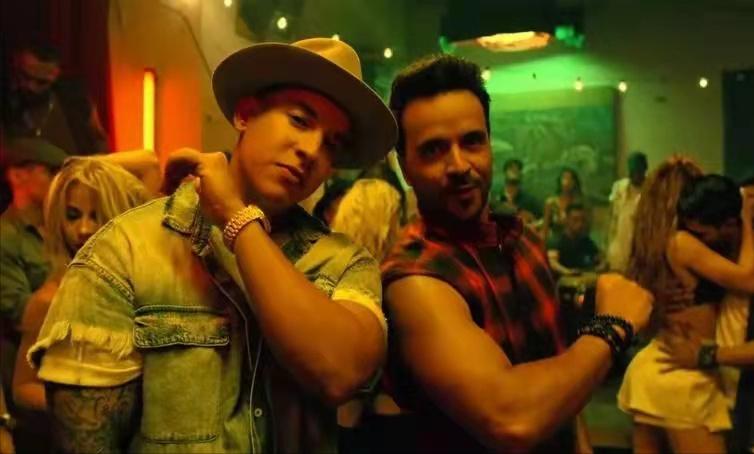 给大家推荐情人节听的歌,情人节必须听的十首歌曲