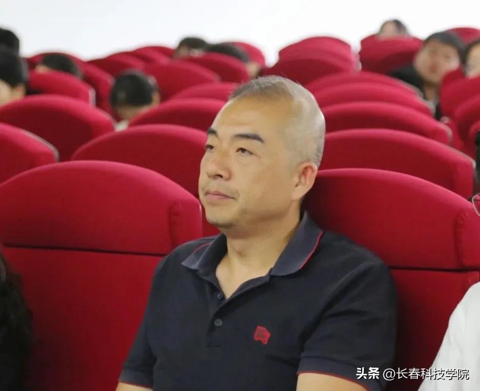 首届互联网大学生创新创业大会,举办互联网大学生创新创业大赛