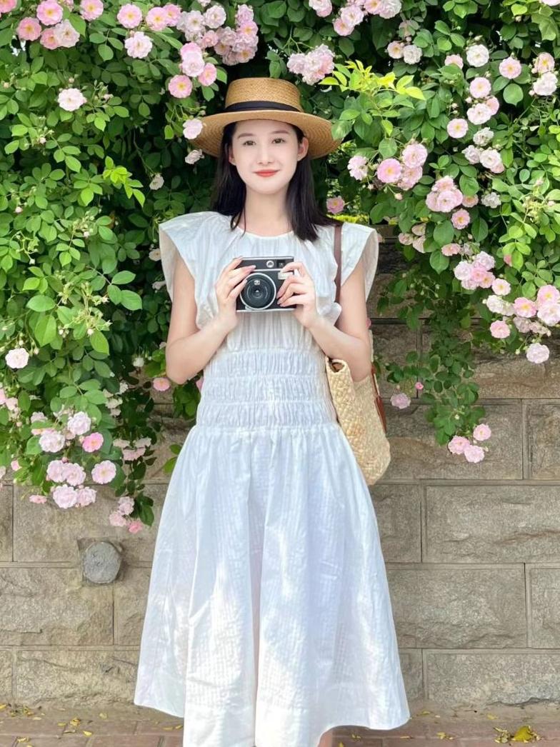 女生穿裙子最小心什么,不适合穿裙子的女生应该怎么穿