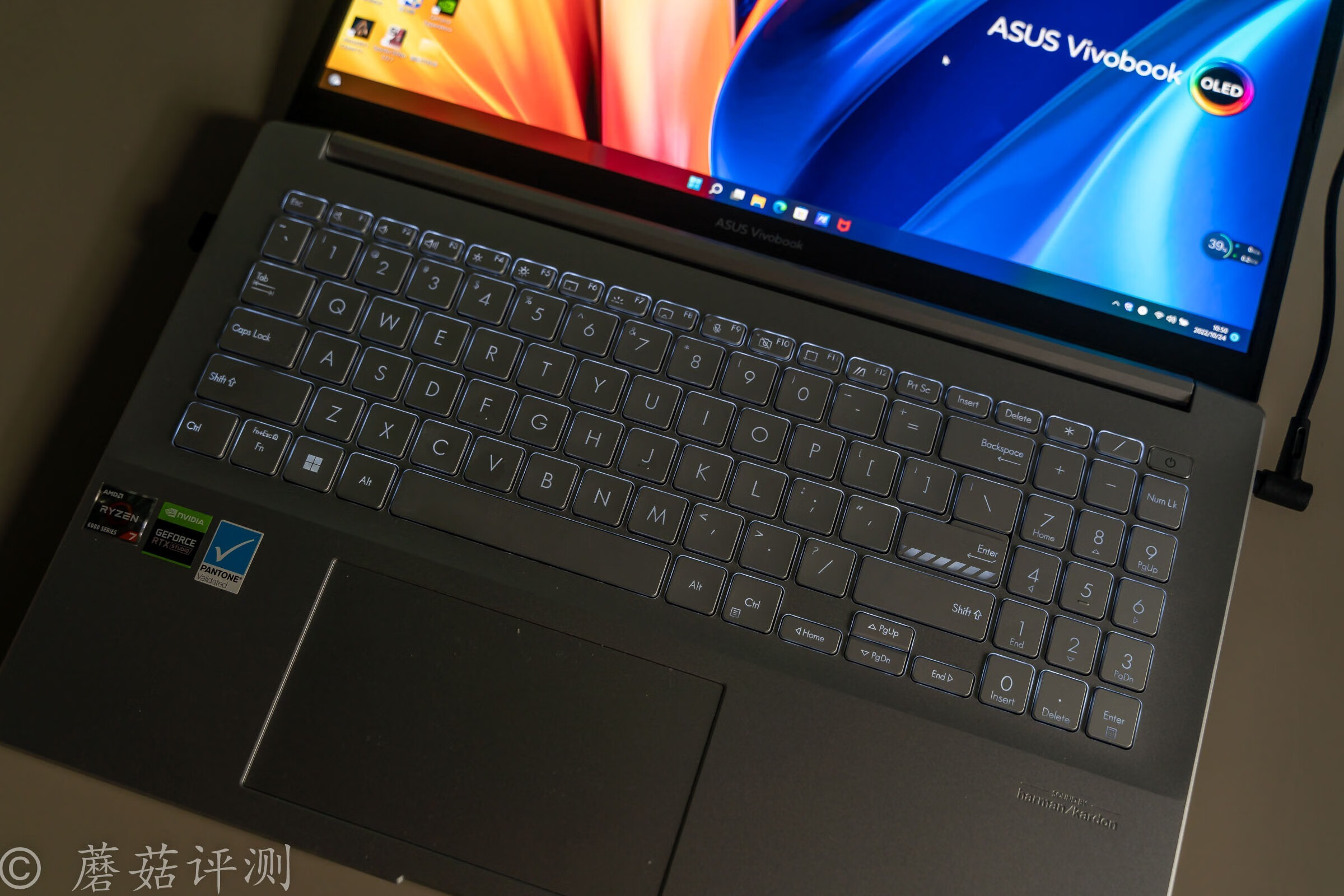 华硕无畏pro15锐龙版和灵耀pro14,轻薄本华硕无畏pro15游戏测评