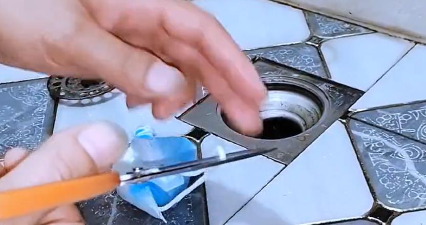 香皂能去除小飞虫吗,把香皂扔进马桶里