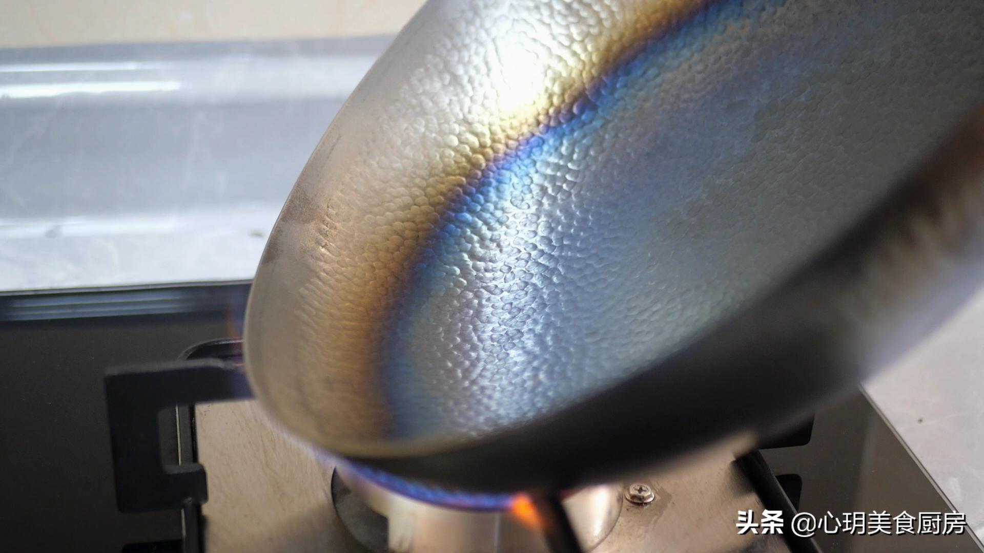 新铁锅先别直接烧,不锈铁锅开锅的正确方法