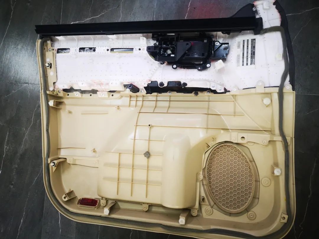 酷路泽升级大喇叭,丰田酷路泽改装蜗牛喇叭