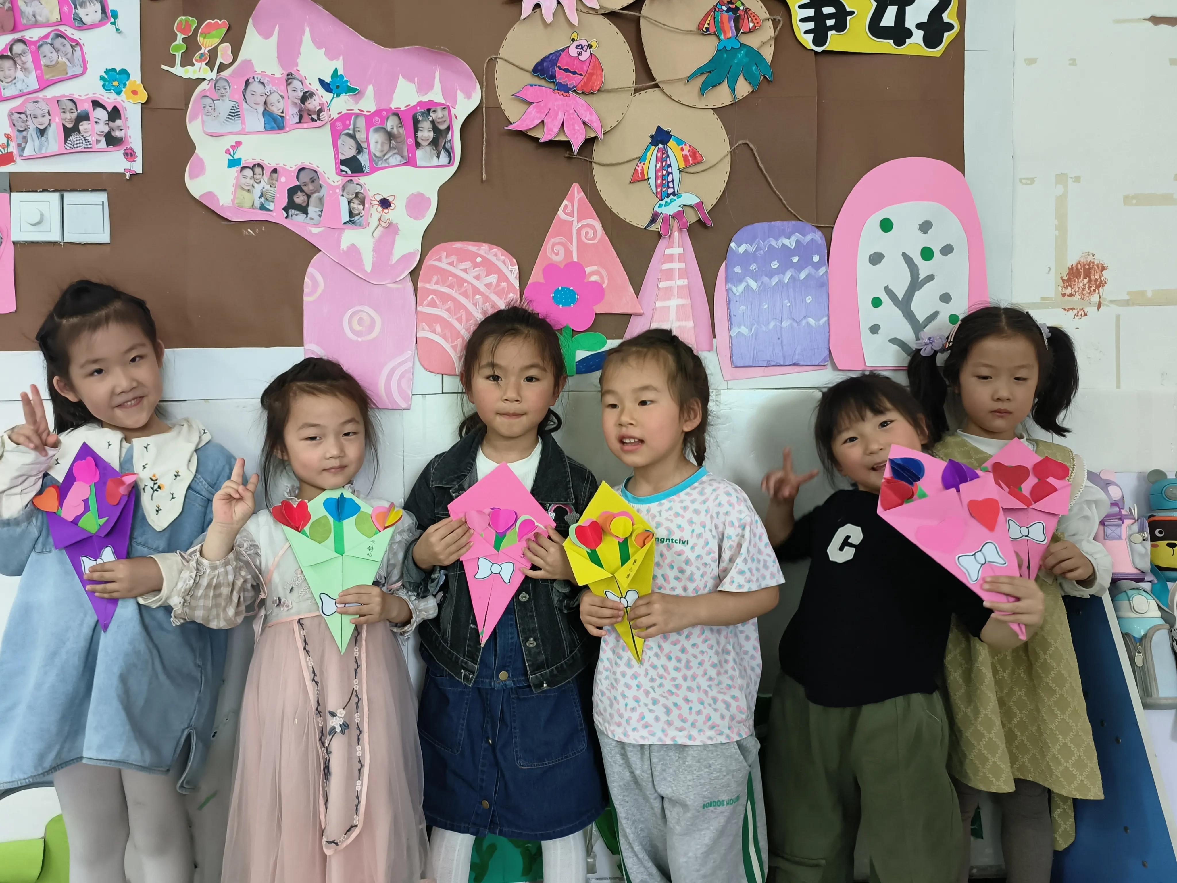 母亲节玲珑新村幼儿园亲子活动,幼儿园五月感恩母亲主题教育