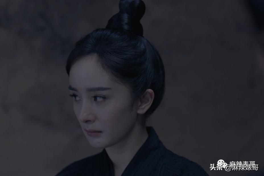 杨幂新剧状态对比,杨幂新剧没有滤镜老态