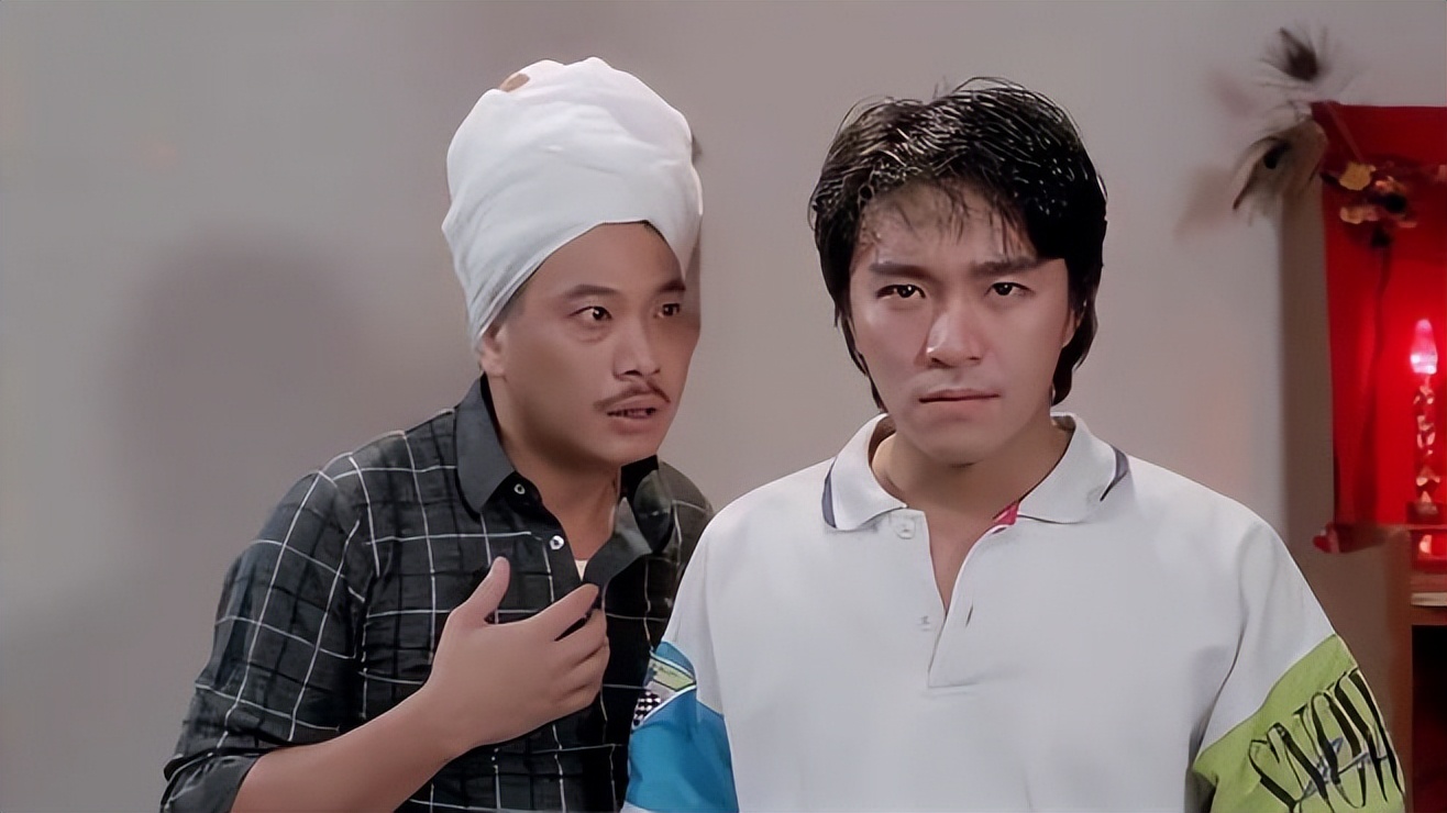 吴孟达黄金配角无奈哭的片段,吴孟达黄金右脚被打断