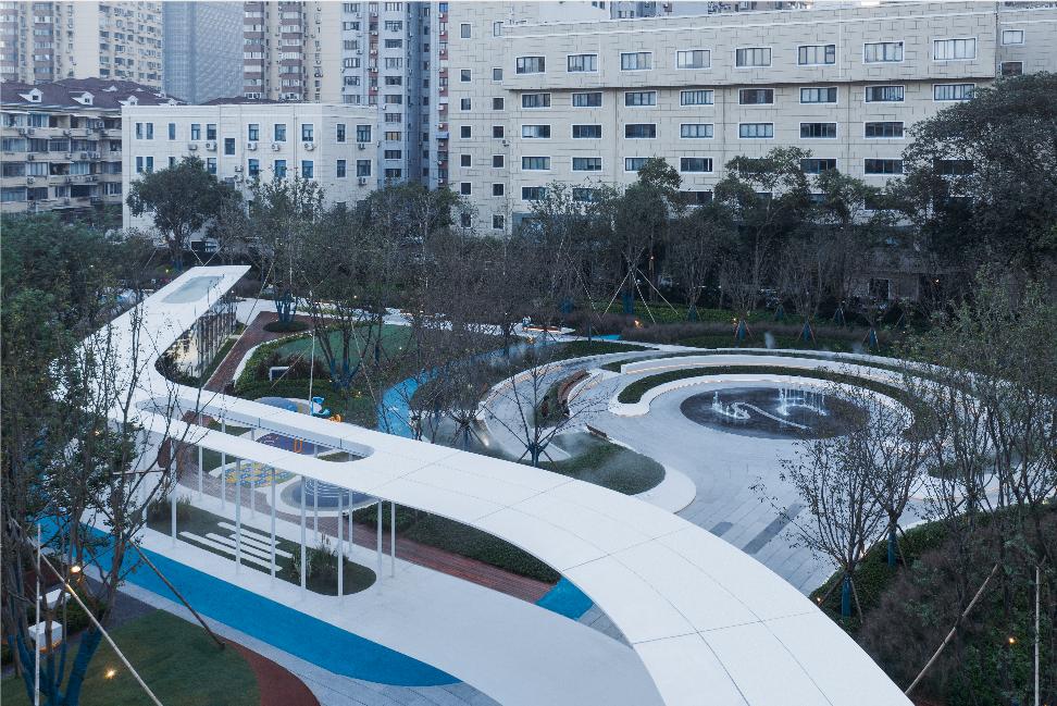 “乐”享漫时光：嵌在繁华商圈的“宝藏绿地”