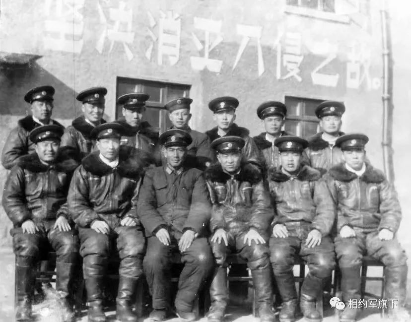 戴逵贤：两代人的情怀——我眼中的海航四师子女与他们的父辈