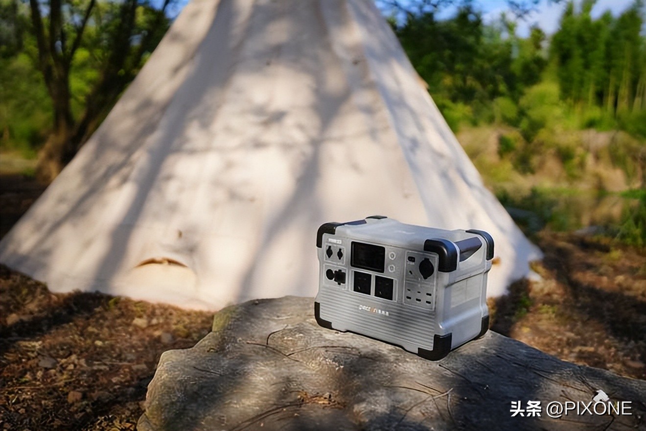 百克龙户外电源对比电小二,百克龙户外电源测评